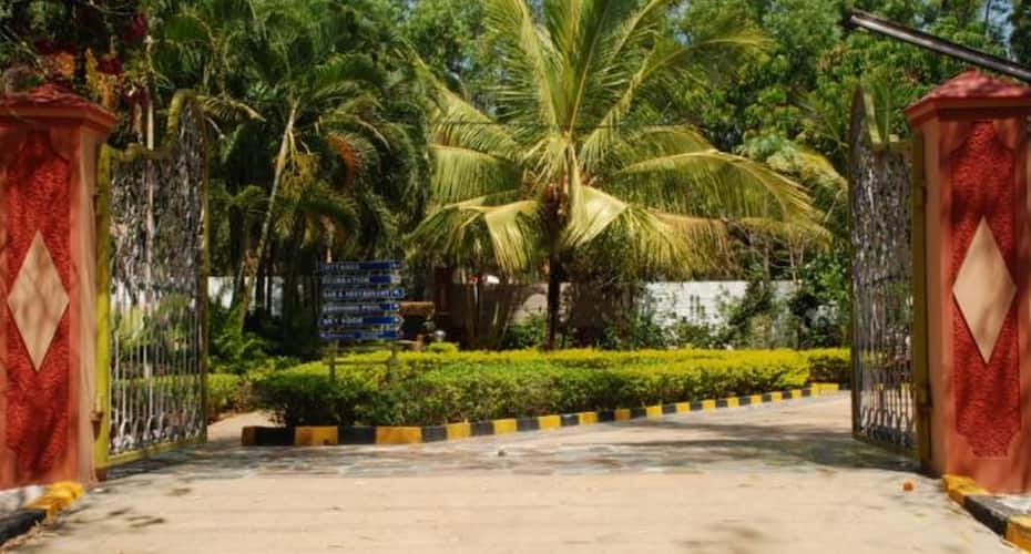 Gold Coins Club and Resort, Bangalore 4